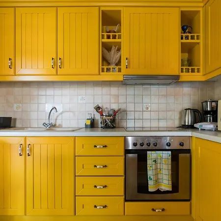 Aurelia Apartment